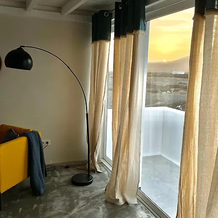Apartamento Cocomar Ii ~ Ocean View Loft Guatiza