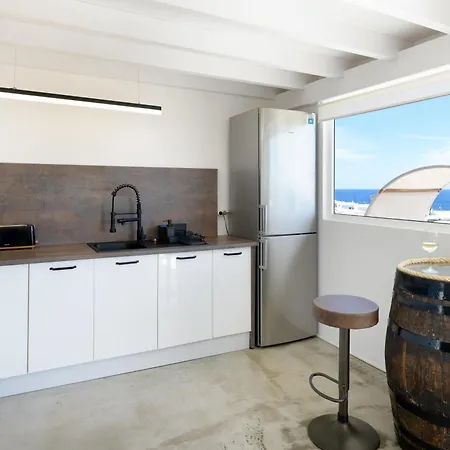 Cocomar Ii- Luxurious Loft, Just The Ocean And Volcano